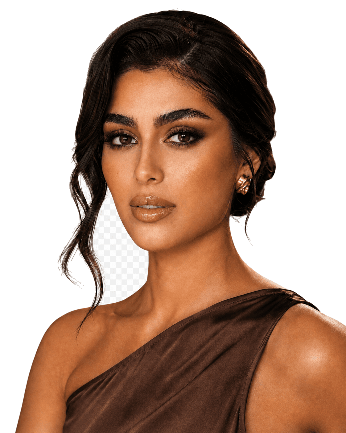 Campaign portrait: polished bronze evening glam with softly smoked eyes and a glossy nude lip